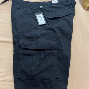 Men short size 34 brand new black